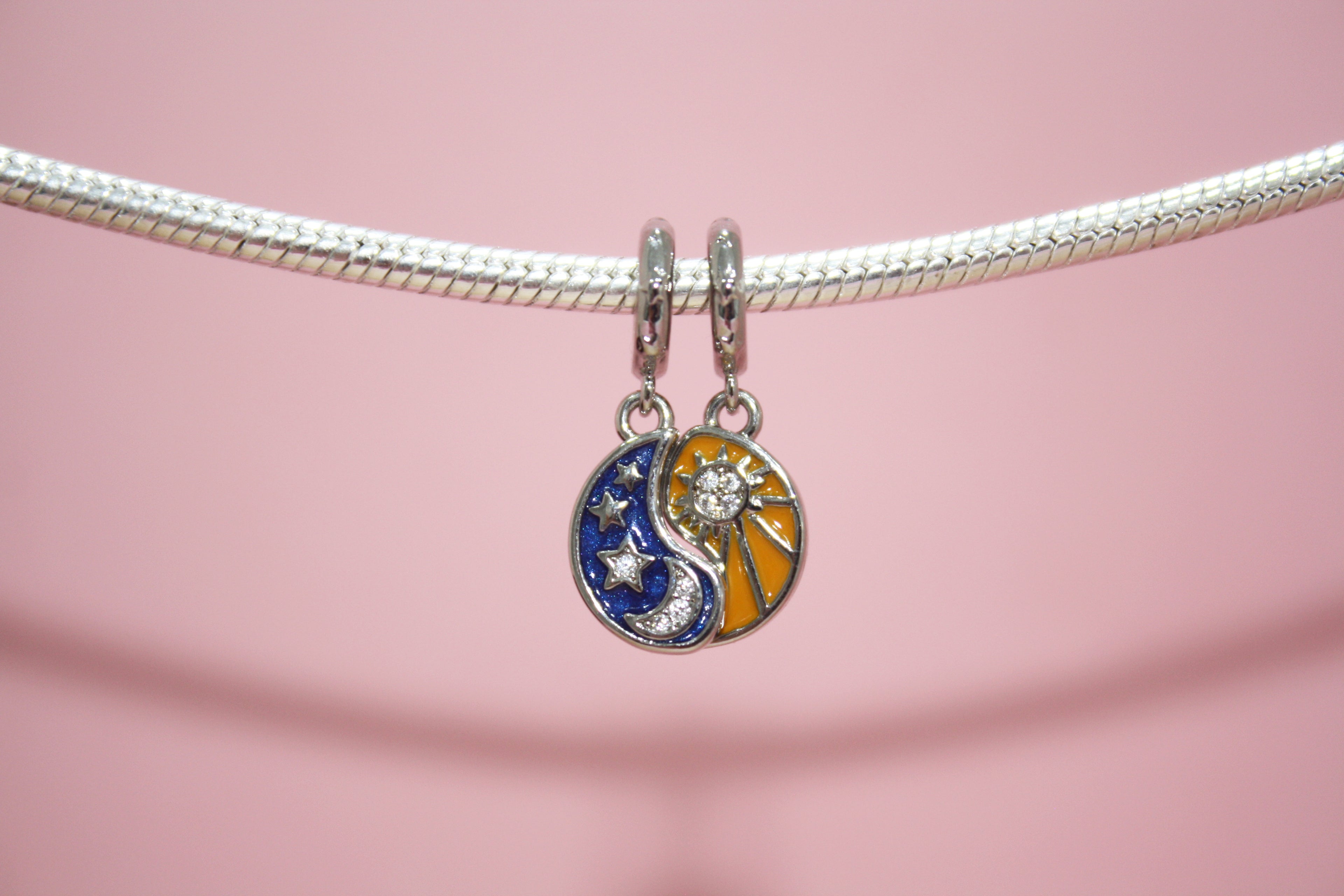 DOS CHARMS SOL Y LUNA