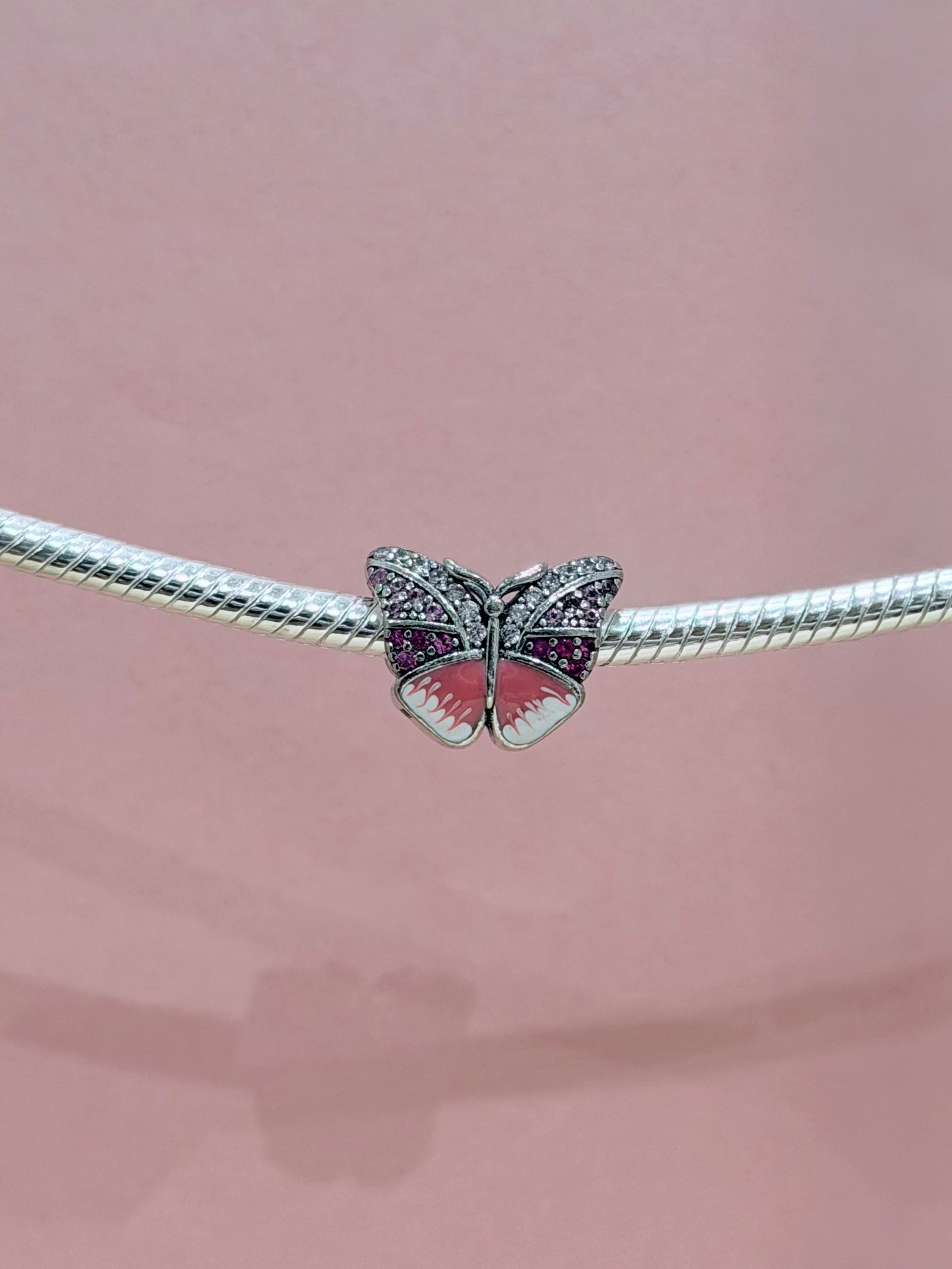MARIPOSA ROSA