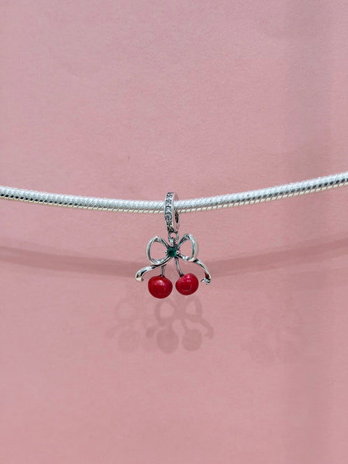CEREZAS CON MOÑO