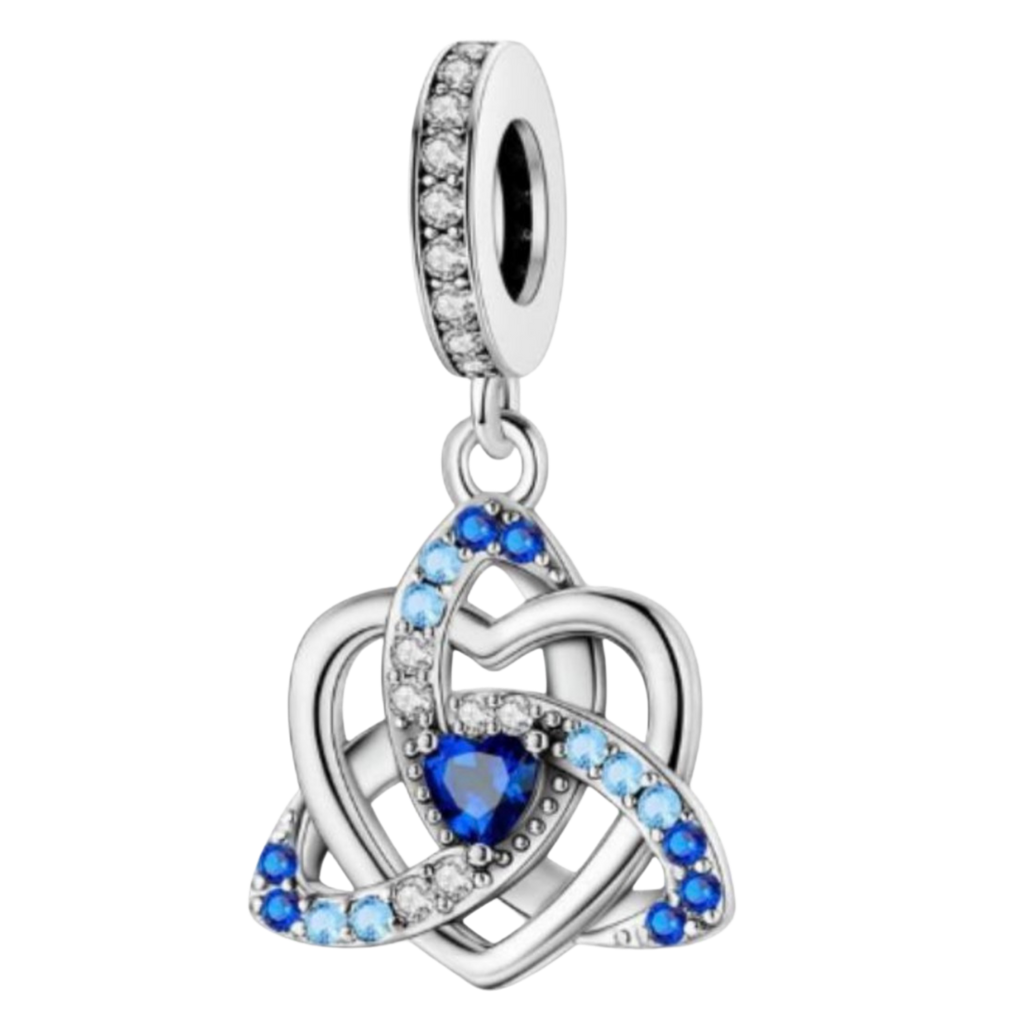 CORAZON PLATEADO CON AZUL